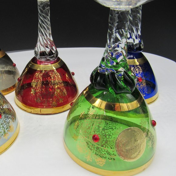 VINTAGE SET OF 5 GOLD RIMMED LIQUOR GLASSES. MADE IN ITALY. - Picture 2 of 6